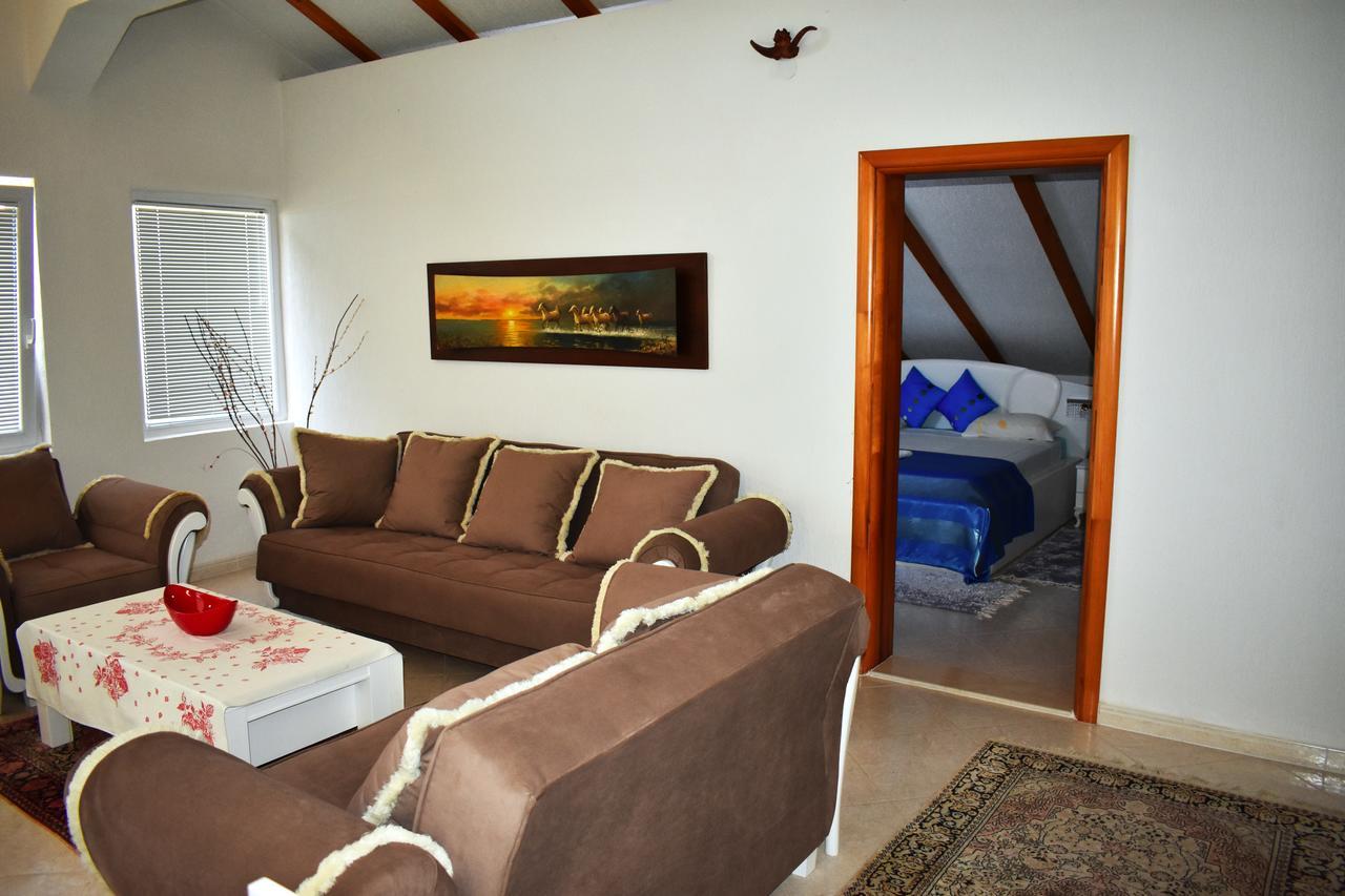 Guest House Aldin Ulcinj Exterior photo